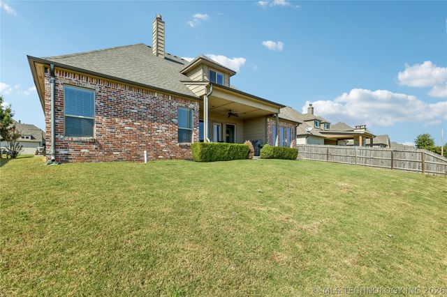 12373 S 105th Avenue E, Bixby, OK 74008