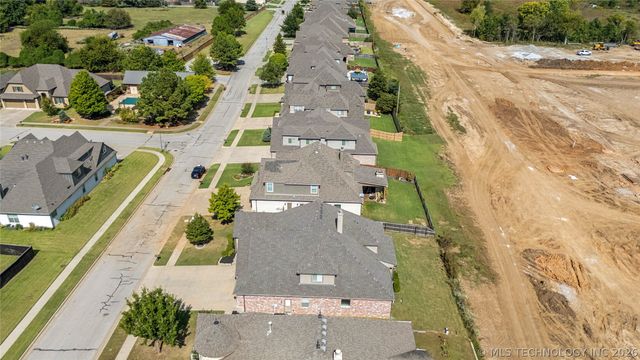 12373 S 105th Avenue E, Bixby, OK 74008