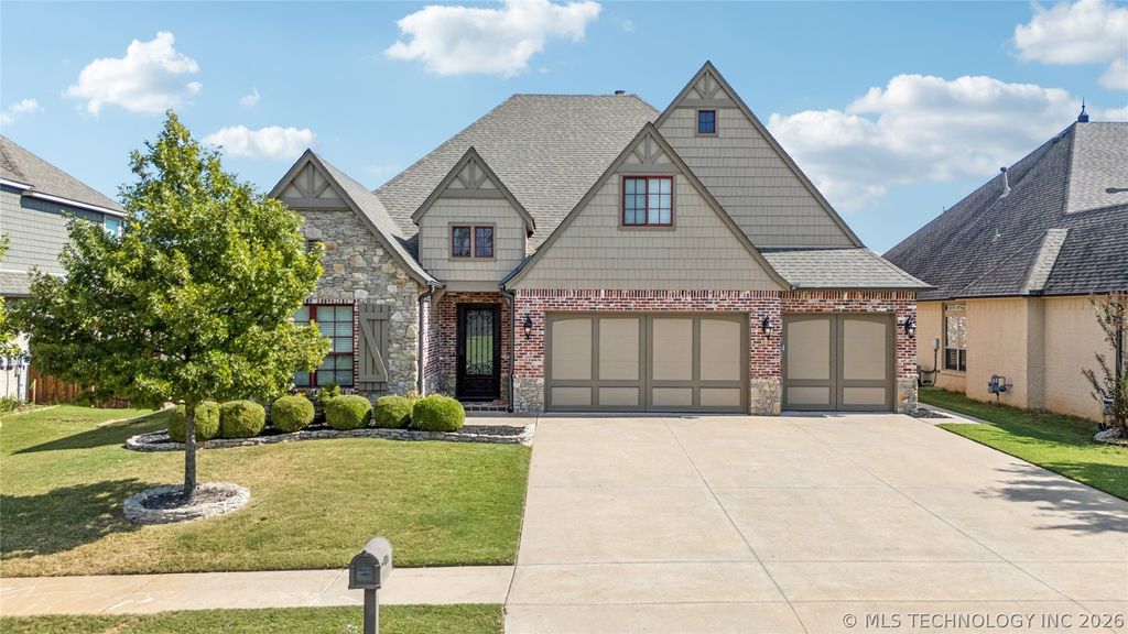12373 S 105th Avenue E, Bixby, OK 74008