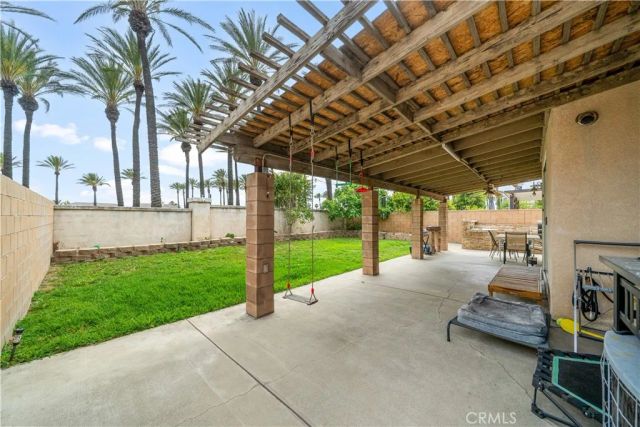 13547 Hatcher, Fontana, CA 92336