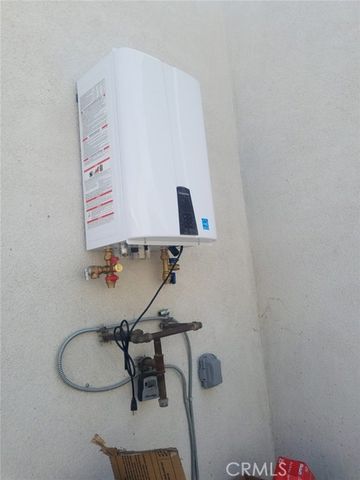 5129 Alhambra Avenue, Los Angeles, CA 90032