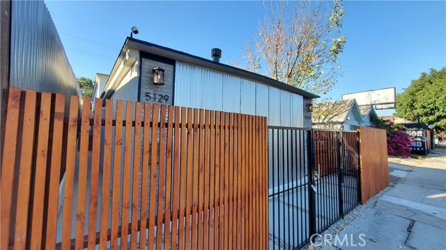 5129 Alhambra Avenue, Los Angeles, CA 90032