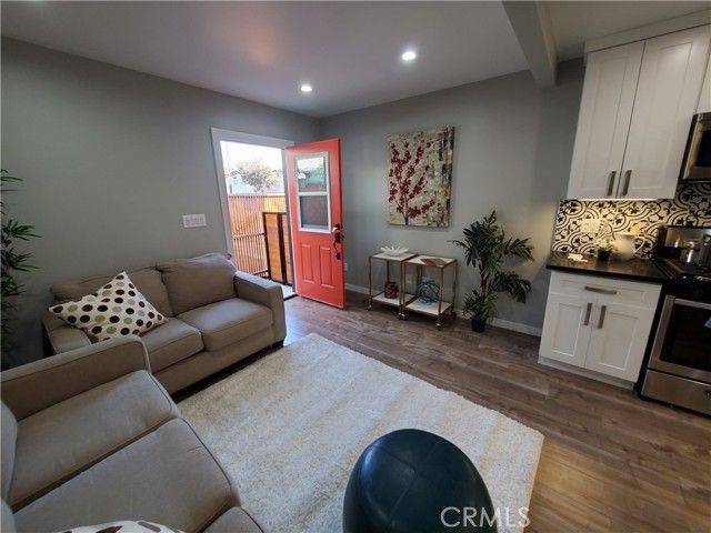 5129 Alhambra Avenue, Los Angeles, CA 90032