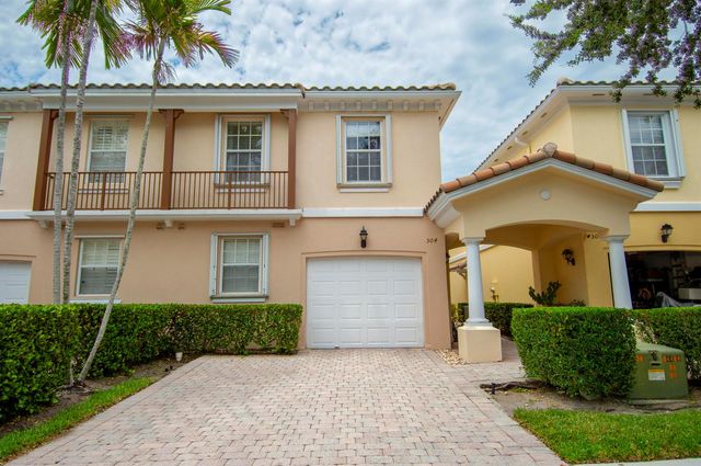504 Capistrano Drive, Palm Beach Gardens, FL 33410