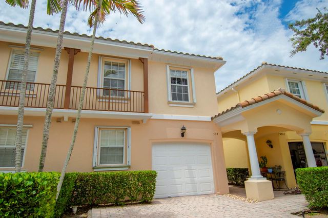 504 Capistrano Drive, Palm Beach Gardens, FL 33410