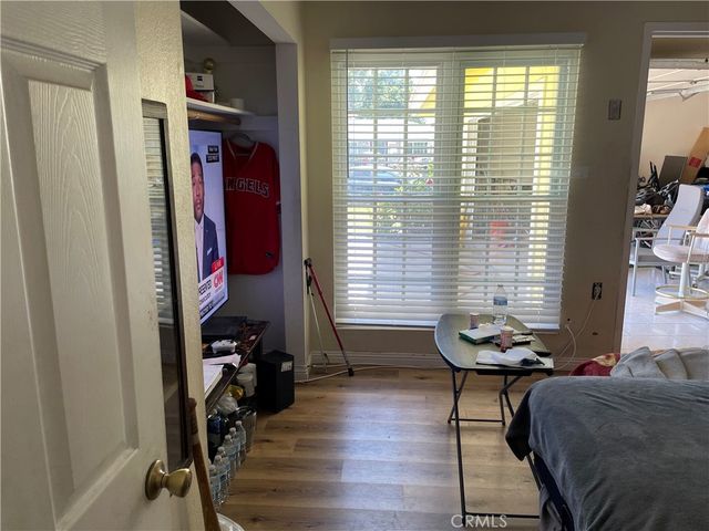 1079 S Clifpark Circle, Anaheim, CA 92805