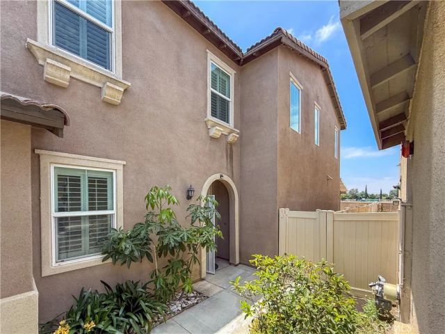 11578 Solaire Way, Chino, CA 91710