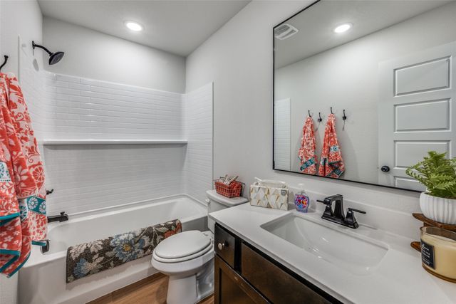 313 Sam Drive, Hillsboro, TX 76645