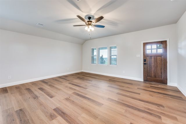 313 Sam Drive, Hillsboro, TX 76645