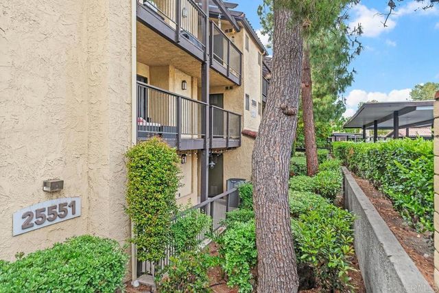 25551 Indian Hill Lane A, Laguna Hills, CA 92653