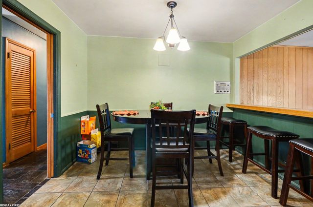 19063 Biscayne Avenue, Eastpointe, MI 48021