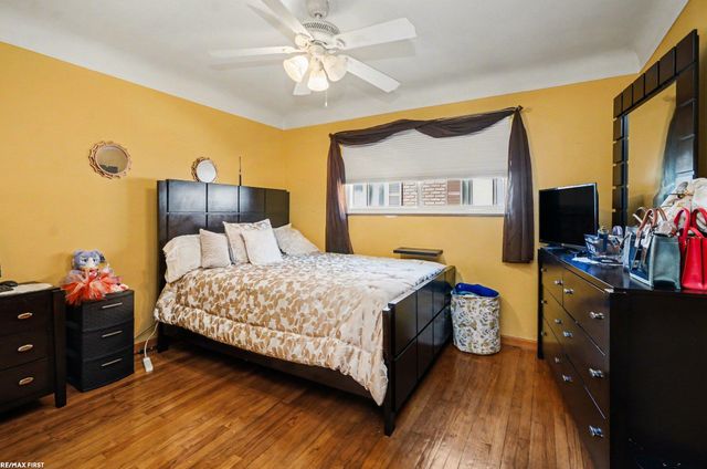 19063 Biscayne Avenue, Eastpointe, MI 48021