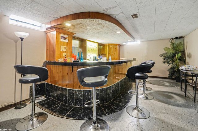 19063 Biscayne Avenue, Eastpointe, MI 48021