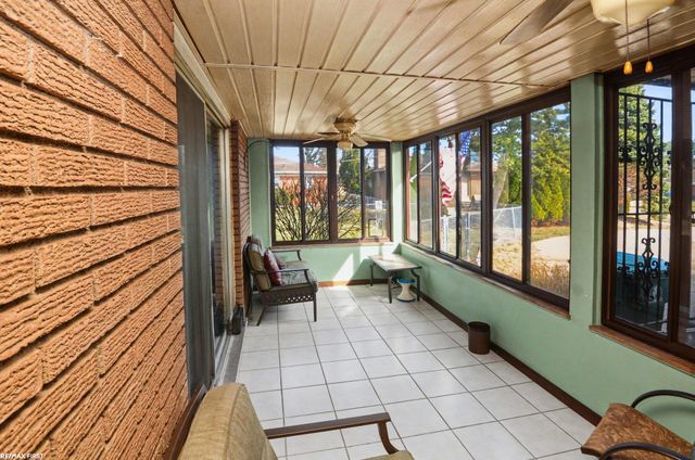 19063 Biscayne Avenue, Eastpointe, MI 48021