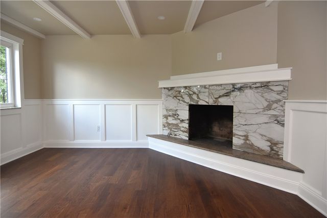 145 Mapledale Dr, Munhall, PA 15120