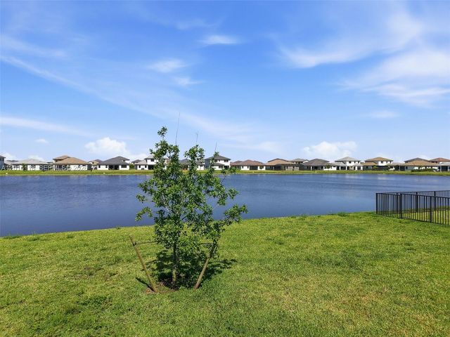 5023 OFANTO, Ave Maria, FL 34142