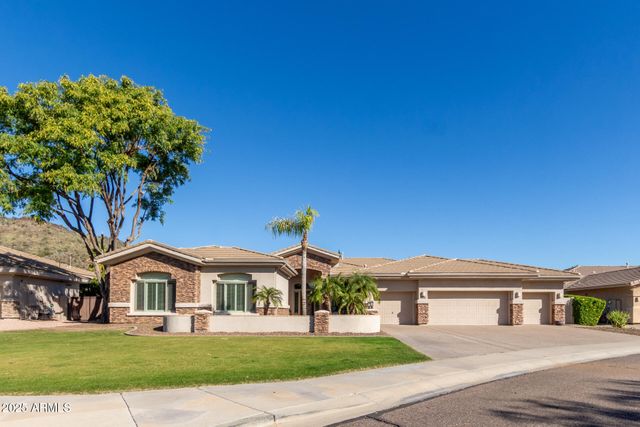 25817 N LAWLER Loop, Phoenix, AZ 85083