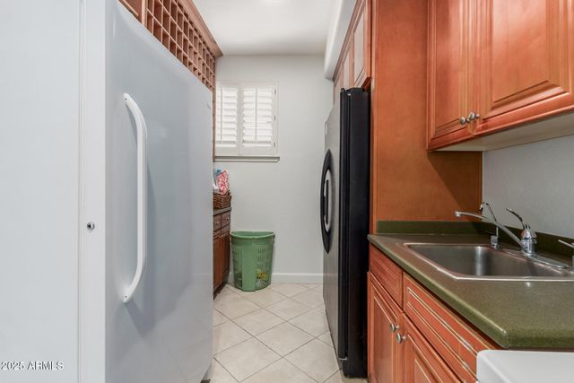 25817 N LAWLER Loop, Phoenix, AZ 85083