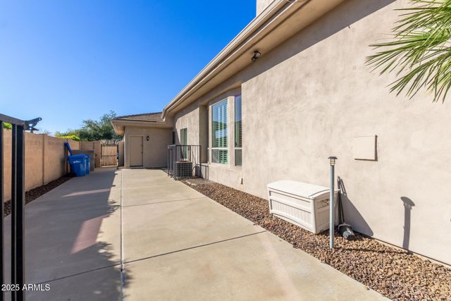 25817 N LAWLER Loop, Phoenix, AZ 85083