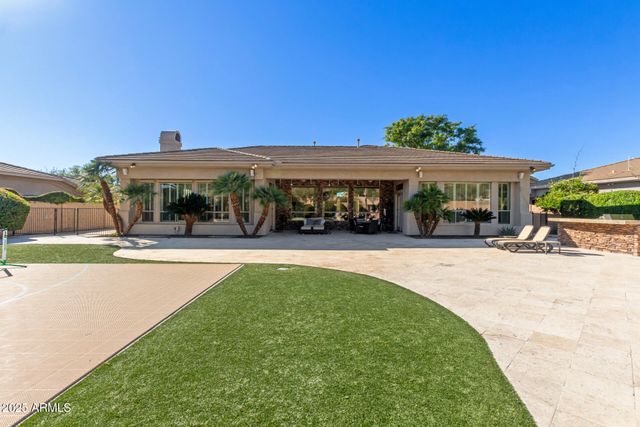 25817 N LAWLER Loop, Phoenix, AZ 85083