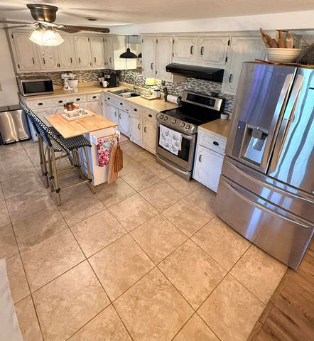 7120 N Hwy 127, Albany, KY 42602