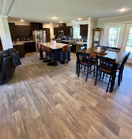 7120 N Hwy 127, Albany, KY 42602