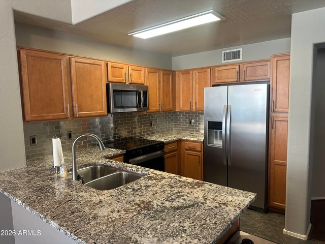 9233 E NEVILLE Avenue 1132, Mesa, AZ 85209