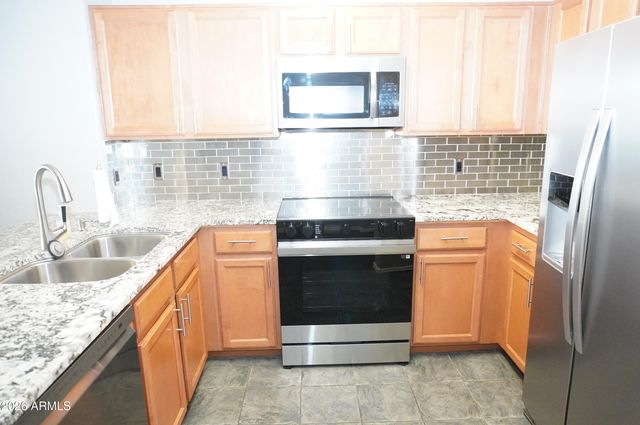 9233 E NEVILLE Avenue 1132, Mesa, AZ 85209