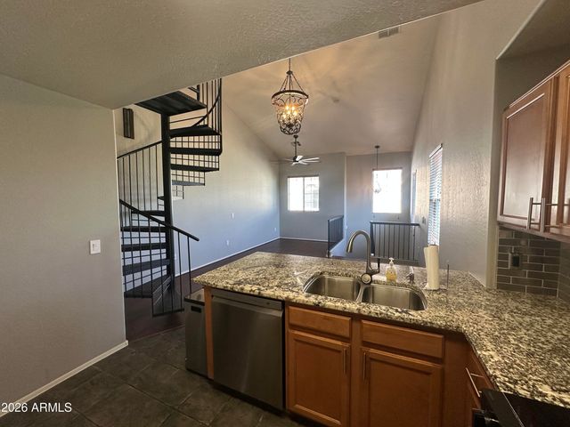 9233 E NEVILLE Avenue 1132, Mesa, AZ 85209