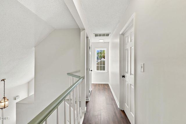 7105 Kinross Drive, Raleigh, NC 27613