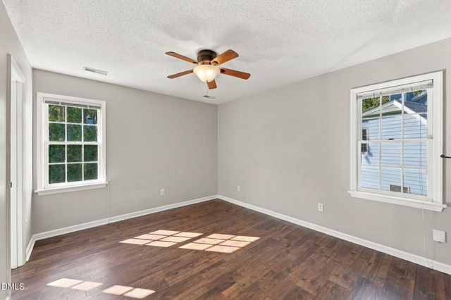 7105 Kinross Drive, Raleigh, NC 27613