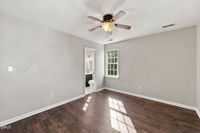 7105 Kinross Drive, Raleigh, NC 27613