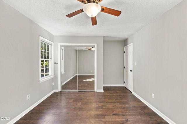 7105 Kinross Drive, Raleigh, NC 27613
