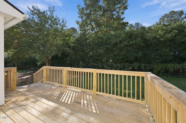 7105 Kinross Drive, Raleigh, NC 27613