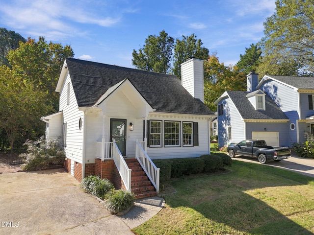 7105 Kinross Drive, Raleigh, NC 27613
