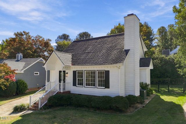 7105 Kinross Drive, Raleigh, NC 27613