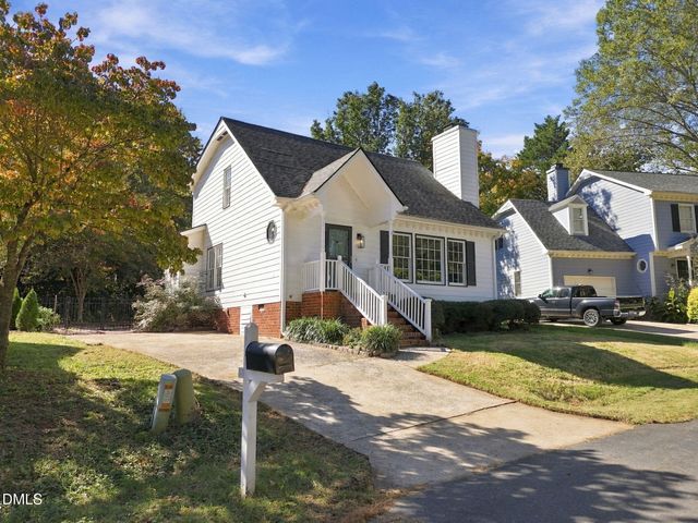 7105 Kinross Drive, Raleigh, NC 27613