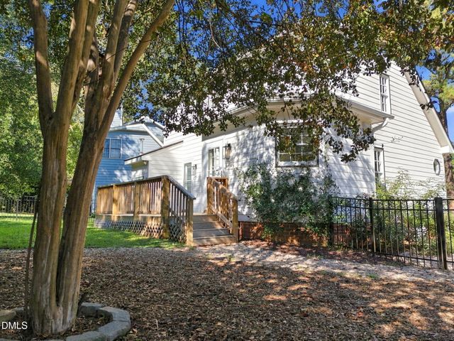 7105 Kinross Drive, Raleigh, NC 27613