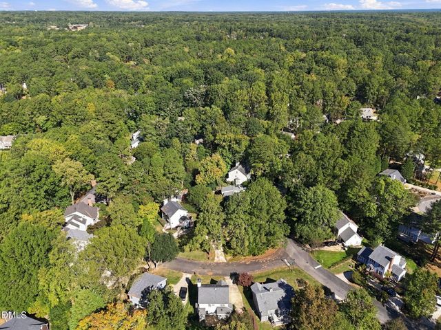 7105 Kinross Drive, Raleigh, NC 27613