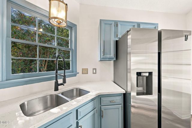 7105 Kinross Drive, Raleigh, NC 27613