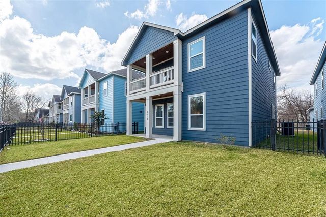 4618 Cashel Glen Drive, Houston, TX 77069