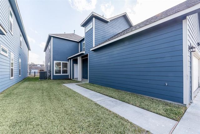 4618 Cashel Glen Drive, Houston, TX 77069