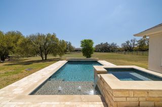 221 Highland Oaks, Leander, TX 78641