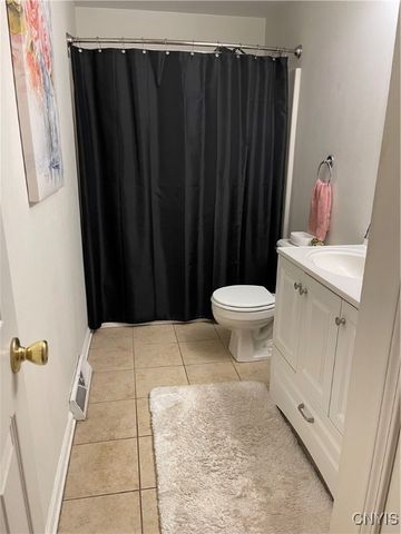 6105 Gillette Road, Cicero, NY 13039