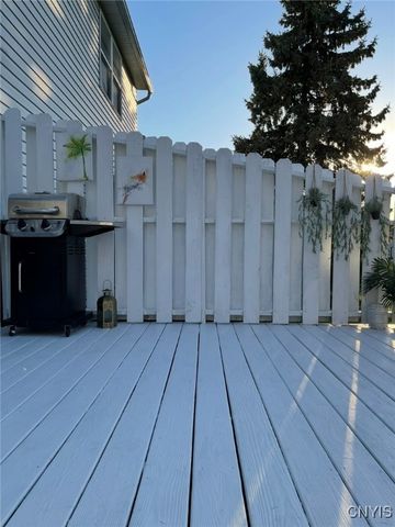 6105 Gillette Road, Cicero, NY 13039