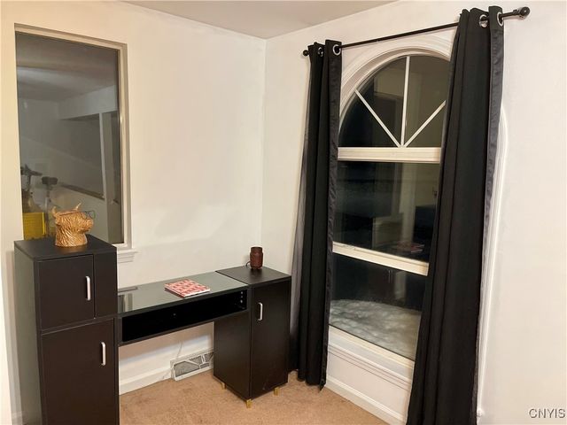 6105 Gillette Road, Cicero, NY 13039