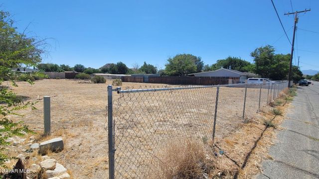 40304 167th Street, Palmdale, CA 93591