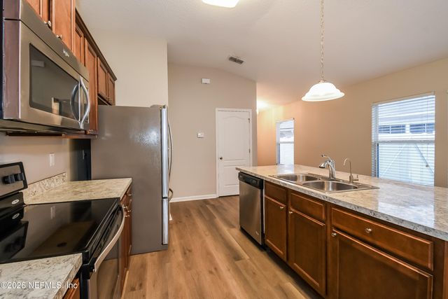 8597 JULIA MARIE Circle, Jacksonville, FL 32210