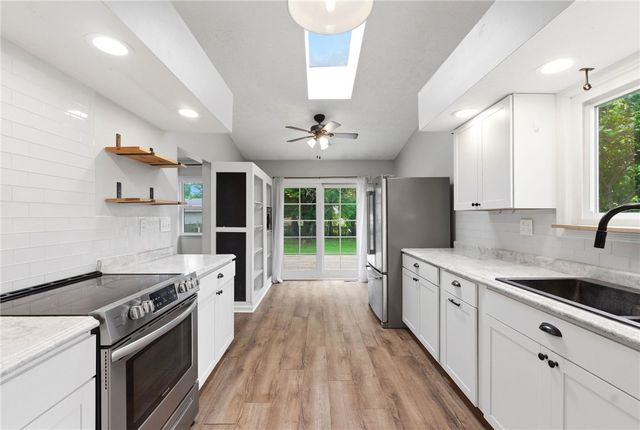 104 W Ellis Drive, Waynesville, OH 45068
