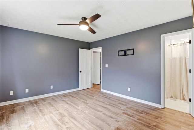 104 W Ellis Drive, Waynesville, OH 45068